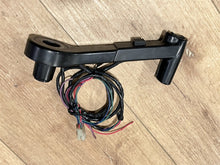 Mercury 822211T1 Commander 3000 Remote Control Handle 18286A31 Trim Switch