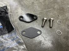 OEM Mercruiser 98825A4 Manifold