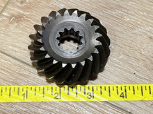 Mercruiser 61027 Driveshaft Pinion Gear - Used