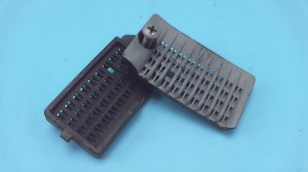 Mercury 41134 & 41133 Water Inlet Screens 40031112 Screw - Used