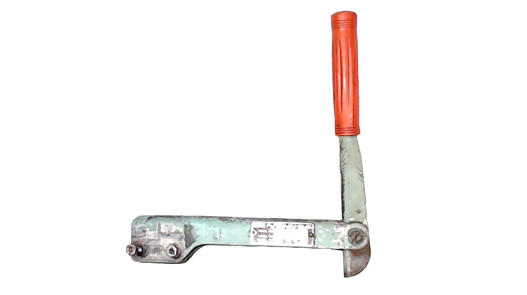 Elgin 571.58781Tiller/Steering Handle & Grip W/Steering Bracket 1957 7.5hp