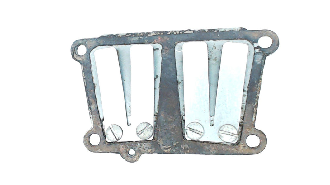 Evinrude 276853 Carb Reed Plate Assy 1951 Fleetwin 4443 7.5hp - Used