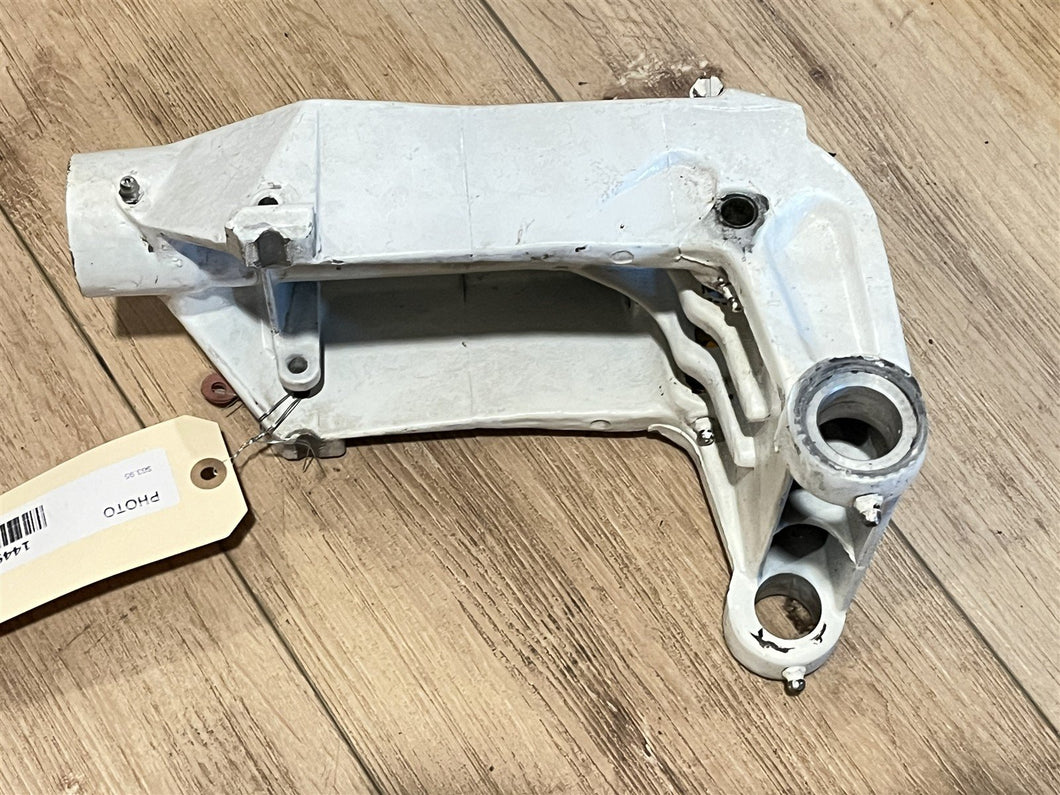 Johnson Evinrude OMC 319700 Swivel Bracket - Used