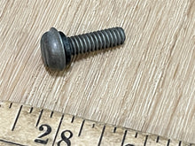 OEM Johnson Evinrude OMC 304137 Screw
