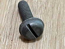 OEM Johnson Evinrude OMC 304137 Screw
