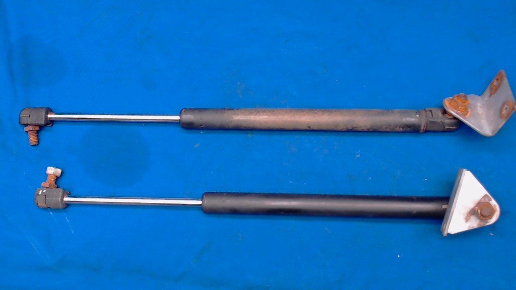 Gas Springs - Pair - Unmarked/Unknown - Both Work - Includes Mounting Brackets