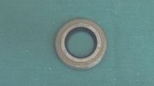 Johnson Evinrude OMC 302564 Propeller Prop Shaft Oil Seal Retainer
