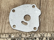 Johnson Evinrude OMC 323251 Impeller Housing Plate 1978-79 1995-2001 25HP 35HP
