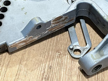 Johnson Evinrude OMC 391943 Starboard Stern Bracket 387668 Tilt Lock - Used