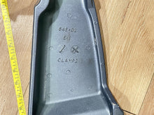 Yamaha 64E-43112-02-8D Starboard Clamp Bracket - Used
