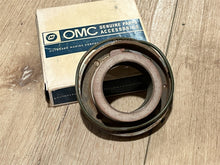 Johnson Evinrude OMC 382366 Coil Housing & Lead
