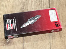 Package of 8 Champion RL82C Spark Plugs 874M