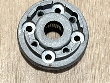 Johnson Evinrude OMC 377885 Gear Head & Bearing