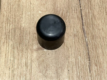 (G400-G202) - OEM OMC 764799 Rubber Manifold Plug Off Cap