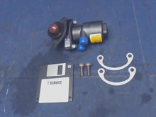 OEM Evinrude Ficht 5001342 Port Service Fuel Injector – New Old Stock