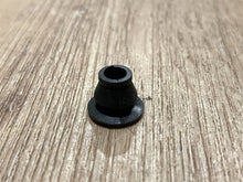 Johnson Evinrude OMC 311439 Slow Speed Knob Grommet