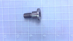 Volvo Penta 897798 Shoulder Screw