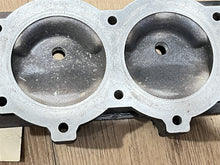 Force F665518 Cylinder Head - Used