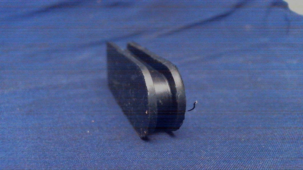 Johnson Evinrude OMC 331896 Grommet