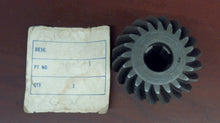 Johnson Evinrude OMC 308561 Pinion Gear