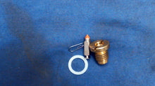 Johnson Evinrude OMC 396522 Float Valve/Needle & Seat