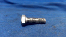 Mercury 10-37562 Screw