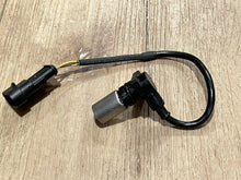 Johnson Evinrude OMC 586785 Magnetic Crankshaft Position Sensor - Used