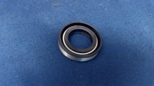 Johnson Evinrude OMC 908855 Oil Seal (GLM)