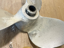 Michigan Wheel PR-132 072132 3-Blade Propeller 10-1/4 x 12 & Prop Nut - Used