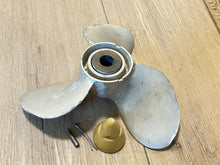 Michigan Wheel PR-132 072132 3-Blade Propeller 10-1/4 x 12 & Prop Nut - Used