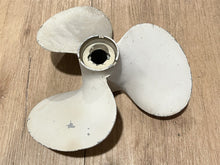 OEM Johnson Evinrude OMC 379260 V-4 3-Blade Propeller 10 X 9 1/4 Cast # 309946