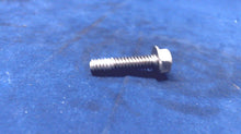 Johnson Evinrude OMC 909533 Screw - Used