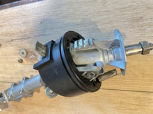Teleflex SH5210P Dual Rack & Pinion Helm w/9150015 Tilt Steering Helm - Used