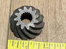 OEM Johnson Evinrude OMC 315533 Pinion Gear 1971-1974 1978-1986 45-60HP