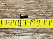Johnson Evinrude OMC 205042 Screw
