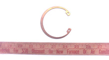 OEM Johnson Evinrude OMC 3852665 Retainer