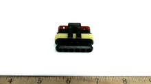 Johnson Evinrude OMC 3011157 6 Position Plug Connector