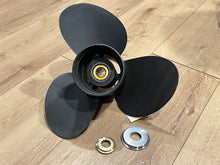 Johnson Evinrude OMC 765181 3-Blade Propeller 13 3/4 x 13 w/13 Spline Hub Kit