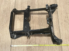 Mercury 76300 Top Cowl Rear Mounting Bracket 1978-1980 200/20HP - 76299 - Used