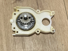 (NS100-A503) - Yamaha EL8-48231-00-00 Gear Housing EL8-48242-10-00 Drive Shaft - Used