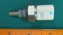 Mercury 851846001 Water Temperature Sensor - Used