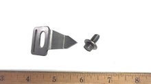 Mercury 821762 1 Timing Pointer 821300 12 Screw - Used