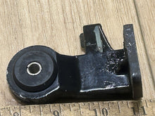 Johnson Evinrude 327196 Front Starboard Support 326899 Grommet - Used