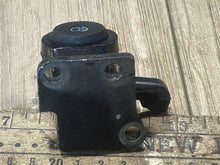 Johnson Evinrude 327196 Front Starboard Support 326899 Grommet - Used
