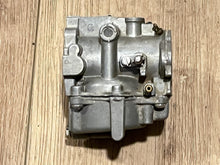 Johnson Evinrude OMC 436664 Middle Carburetor - Used
