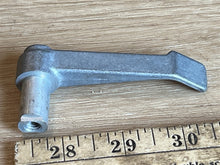 OEM Johnson Evinrude OMC 321318 Latch Handle