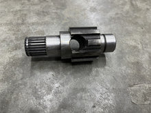 OMC 983303 Tilt Clutch Shaft