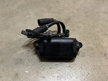 New OEM Johnson Evinrude OMC 582705 Power Pack