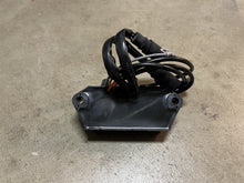 New OEM Johnson Evinrude OMC 582705 Power Pack