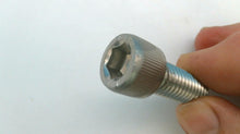 Volvo Penta 941810 Screw
